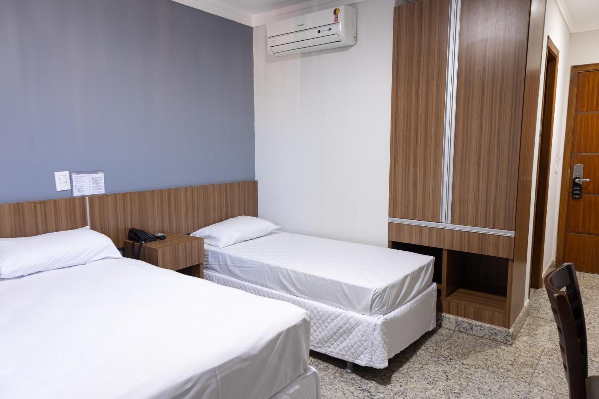 Bombonato Hotel - Facil Acesso Ao Aeroporto E Parque De Exposicoes Abcz اوبيرابا المظهر الخارجي الصورة